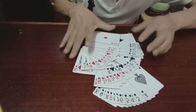 我来教大家！扑克牌出老千教程揭秘直播,推荐6个良心渠道