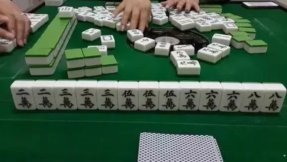 优选推荐“兜趣江西麻将开挂软件下载助手”(详细透视教程)-知乎