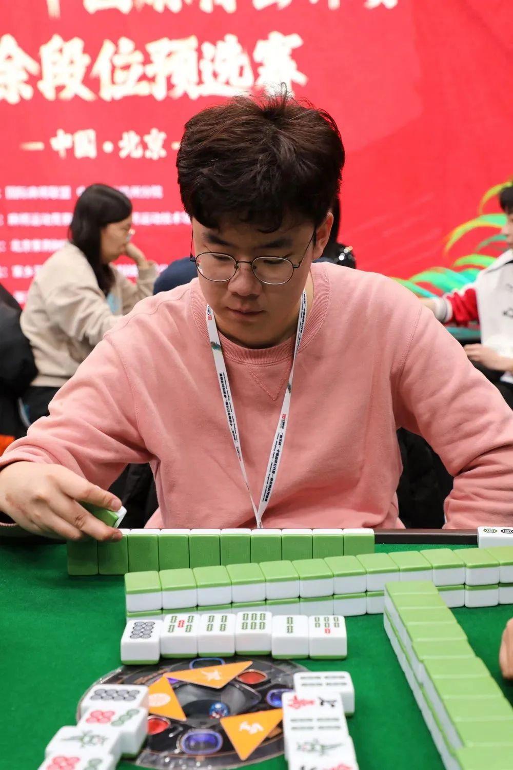 「热点资讯」小程序微乐麻将要怎么打才会赢!其实确实有挂