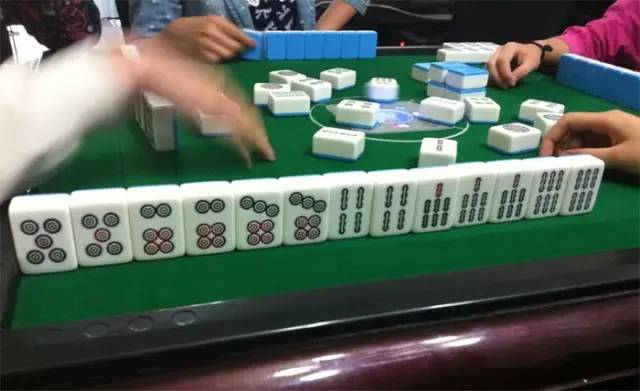 厉害了！老友福建麻将确实有挂的(如何拿好牌)