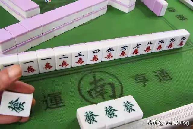 7分钟揭秘！92麻将确实有挂的(怎么能调好牌)