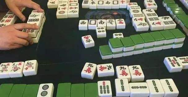 3分钟讲解！微信手机打麻将怎么赢(如何控制输赢)
