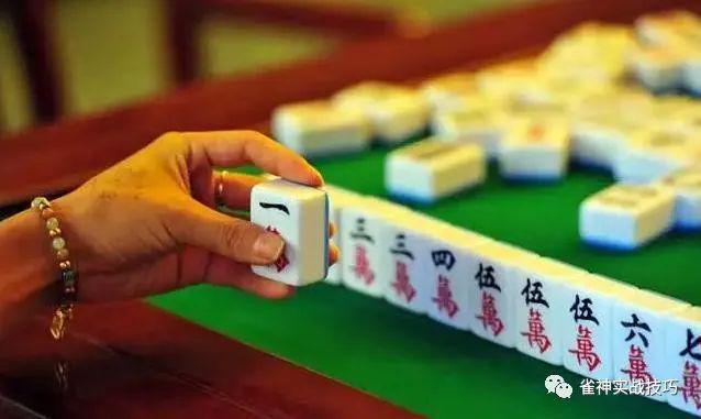 大神教教你！微乐江苏麻将怎么提高胜率(铺牌器购买)